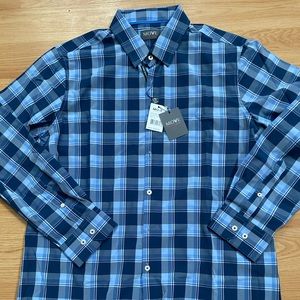 NWT MOVE Men’s Long Sleeve Dress or Casual Shirt